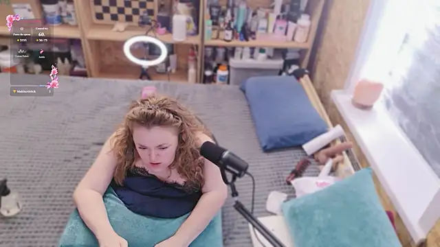 Czat XXX na żywo – MiniNatalie