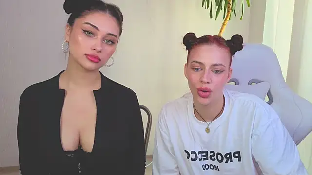 Sofia_Plump Obrolan Langsung XXX