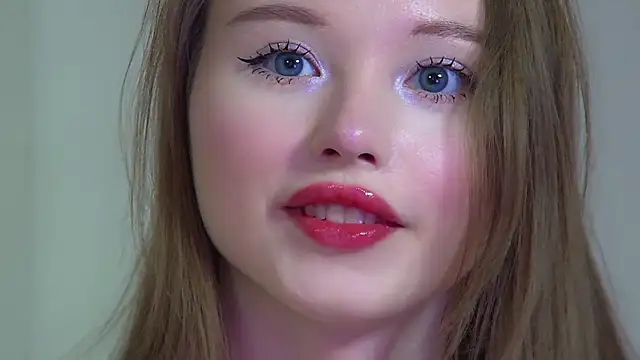 Chat +18 de KeiraAsti ao vivo