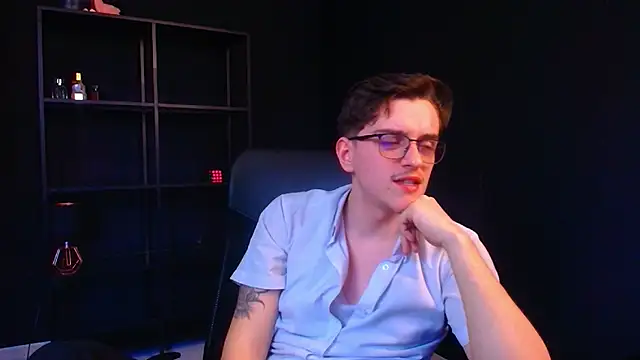 FelixStarkk Chat XXX live