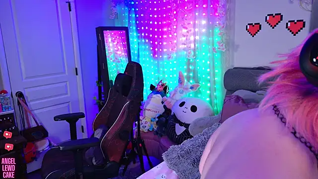 Angel-Lewd-Cake's Live XXX Chat