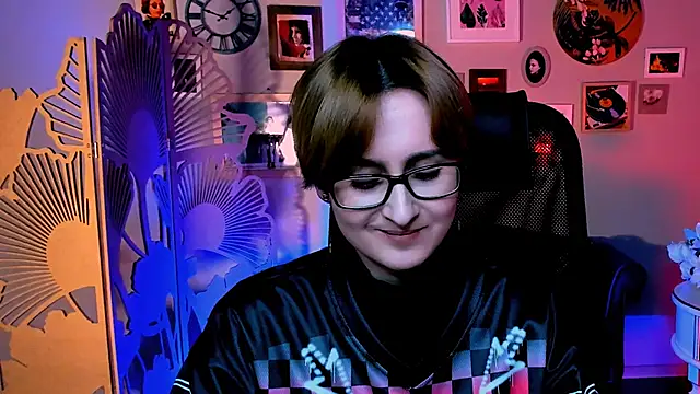 Chatroom XXX en direct de LixeLuna