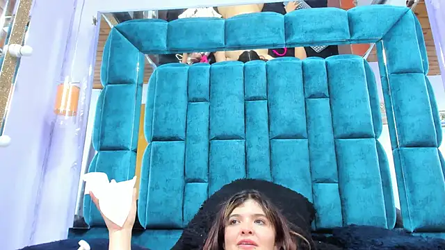 ARTEMISAKIM 现场XXX聊天