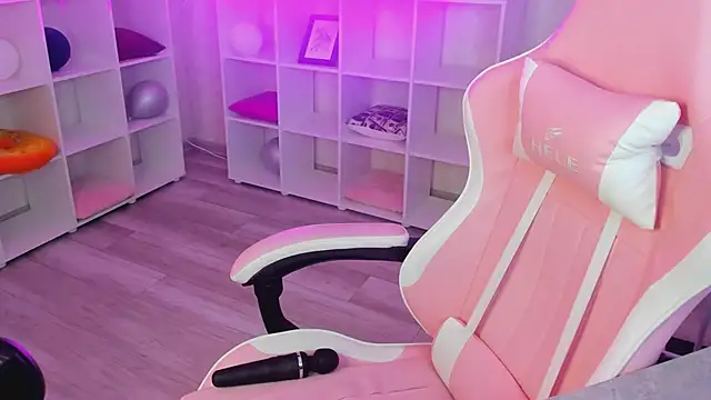 Golden__Whisper – Naživo XXX chat