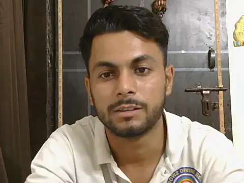 عرض كام Stubborndesiboy