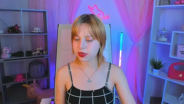 Chat XXX en directo de VivienneHebert