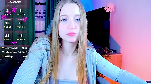 Онлайн чат XXX CuteMousee