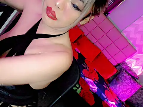 BEYBIDOMME webkamerás műsora