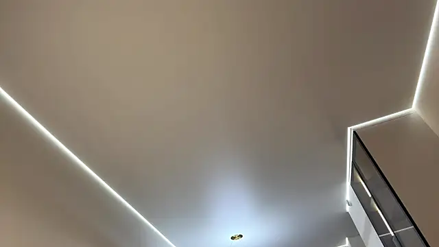 TariDehay's Live XXX Chat