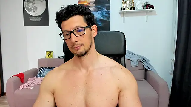 BrutusK08 Show Webcam