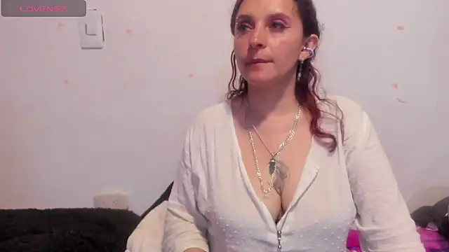 Baioleth Adlı Modelin Canlı XXX Sohbeti