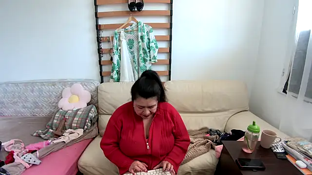 XXX chat uživo modela salome2025