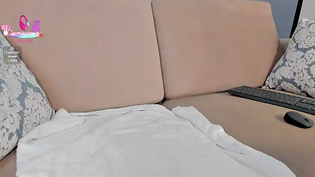 Онлайн чат XXX MadelineFox