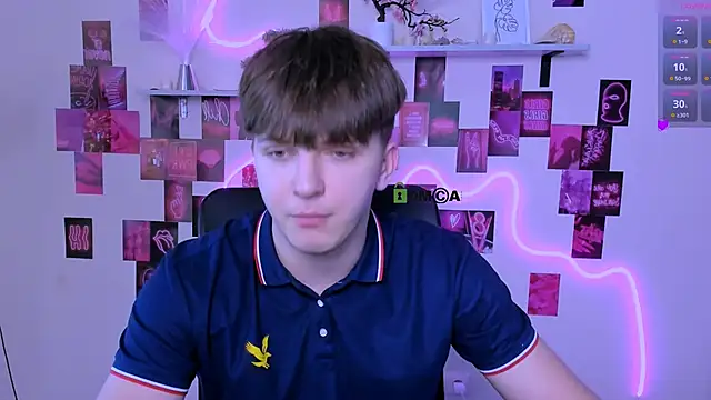 travis_wolf_ – Kamerová šou