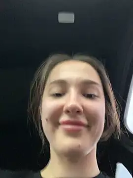 Živý XXX chat NotYourMiss