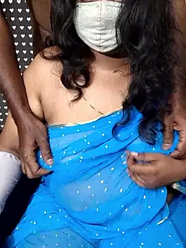 Pokazy przed kamerką – Yoursriya25