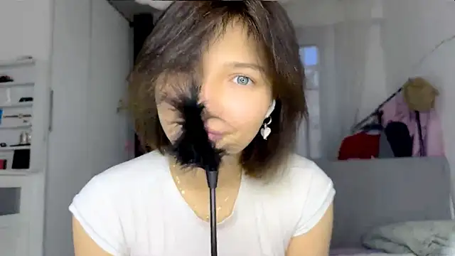 Cute_Capricee Show in webcam