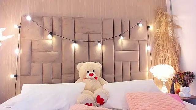 Chat +18 de ClaradelMar ao vivo