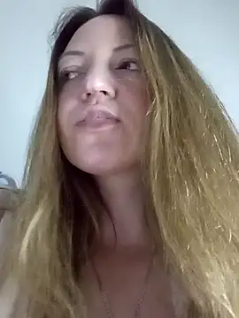 KattyLuuu Chat XXX live