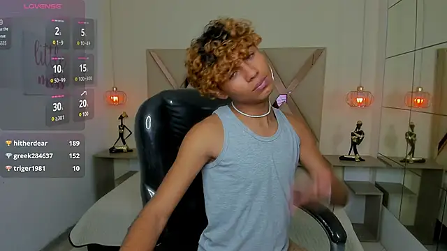 Anyelo_Twink's Webcam Show