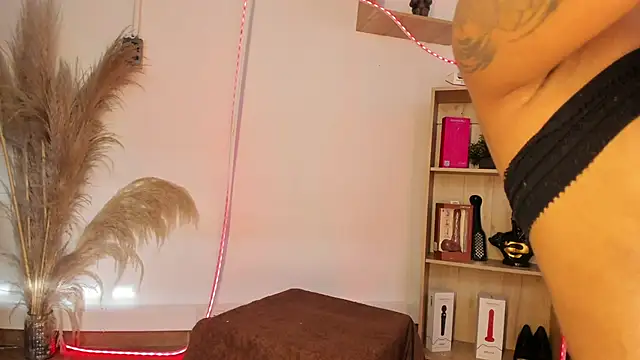 Tylla__ Live XXX Chat