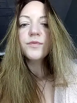 Chat XXX ao vivo de KattyLuuu