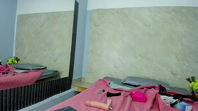 Arivdoll's Webcam Show