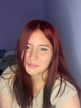 Show de Caro_candyys na webcam