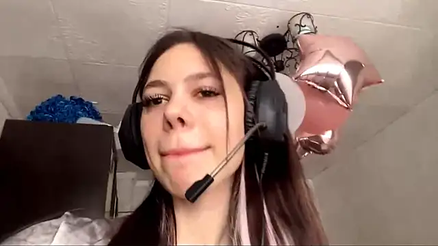 TuZezima's Webcam Show