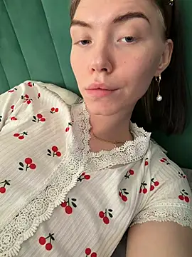 Lisaaa_Alisa Obrolan Langsung XXX