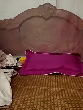 دردشة Romilk-12 الجنسية المباشرة