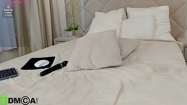 Anneta_Hart Adlı Modelin Canlı XXX Sohbeti