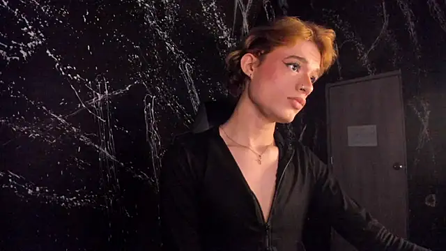 AngelDoll_1 Webcam show