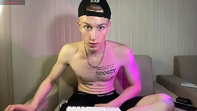 Travis_Gracile Webcamshow