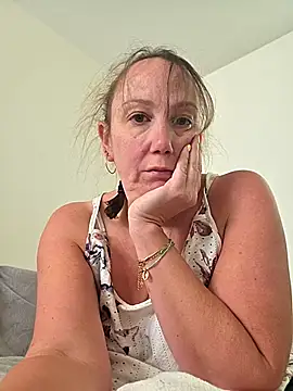 Wisie_Cutie Adlı Modelin Canlı XXX Sohbeti