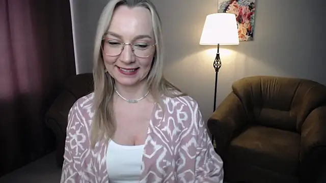 Ava_Elior লাইভ XXX চ্যাট