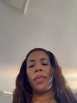 Show modela _AryCoral555 na web-kameri