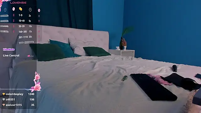 LinablueeyedのライブXXXチャット