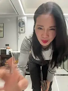 دردشة smm1314 الجنسية المباشرة