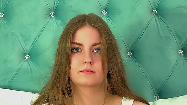 แชท XXX สดของ SofiaSarvain