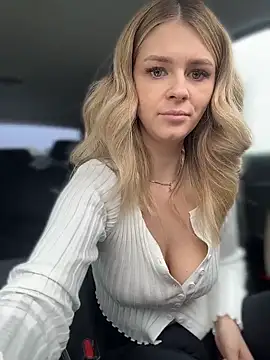 Czat XXX na żywo – Love_Bri