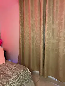 Vicky_Saidi: απευθείας συνομιλία ΧΧΧ