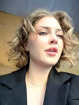 Chat XXX en directo de KellyKeler