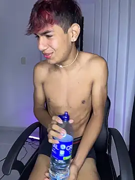 دردشة cherub_ الجنسية المباشرة