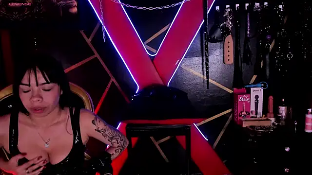 Pertunjukan Kamera Web alexa_n_alex