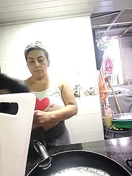 maynor_1998 Live XXX-Chat