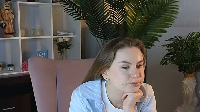 StaciaCarotenuto's Live XXX Chat