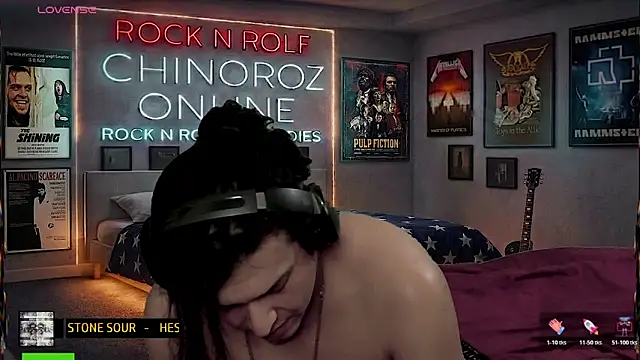 chino_roz Chat XXX in diretta