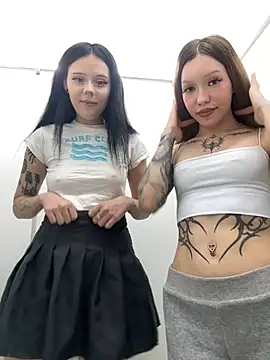 babydolll Show in webcam