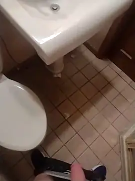 Pokazy przed kamerką – Bigdickdaddy3024